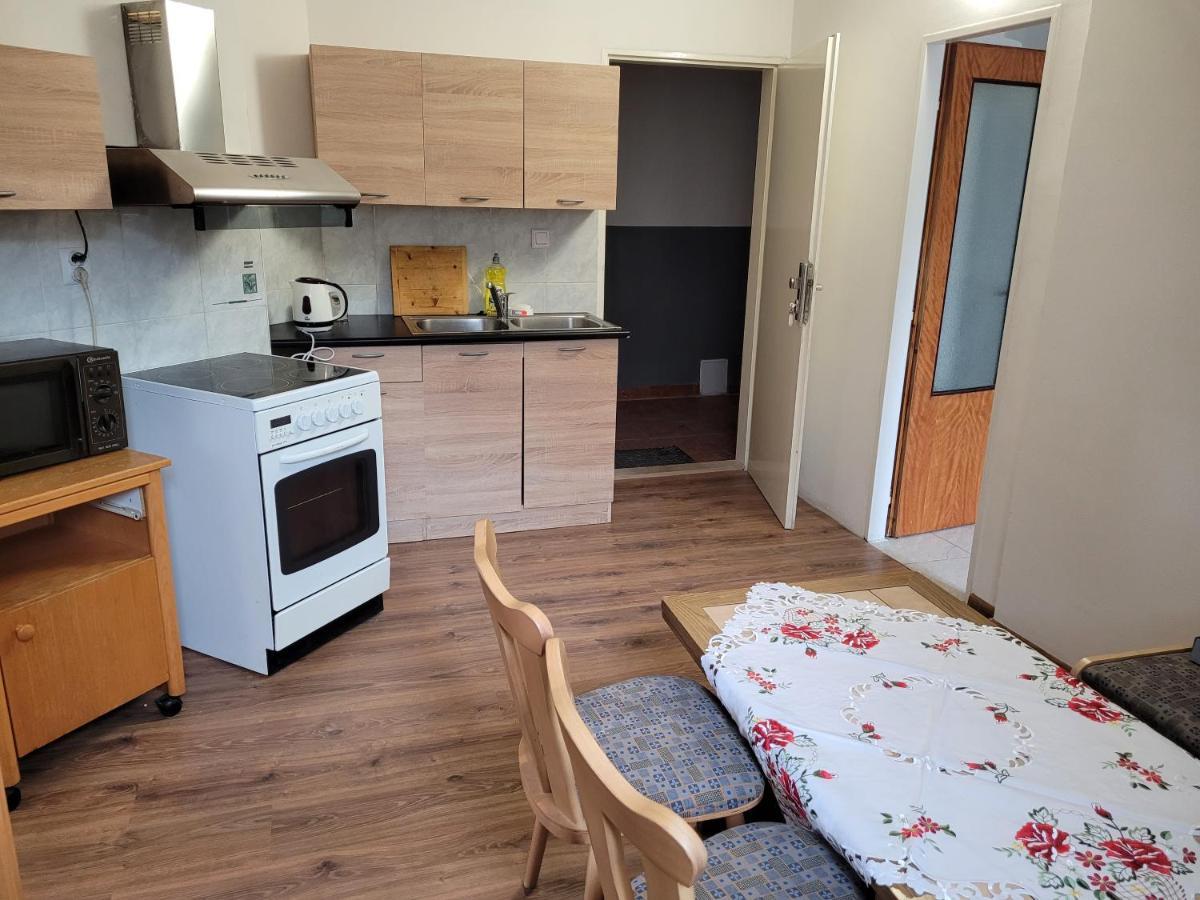 Studentská apartments Karlovy Vary Esterno foto