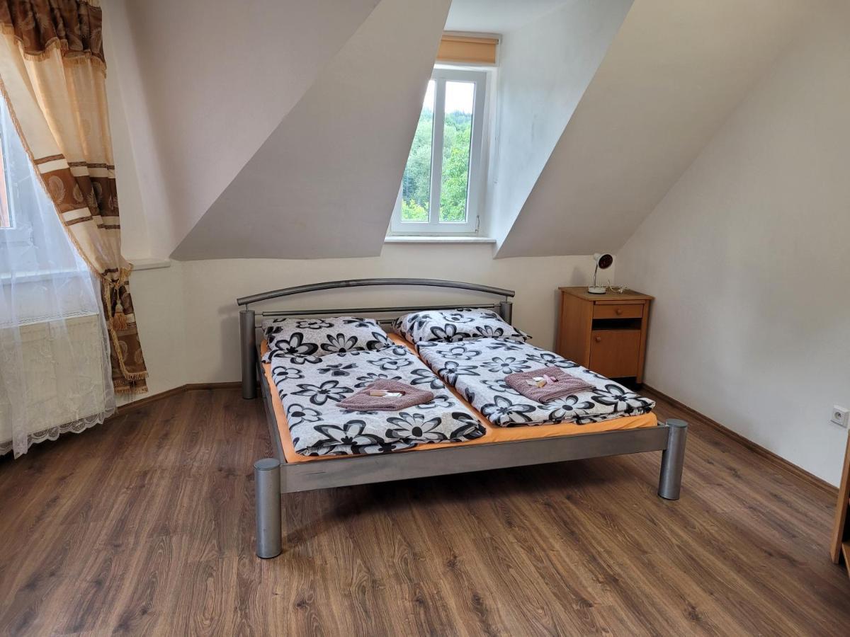 Studentská apartments Karlovy Vary Esterno foto
