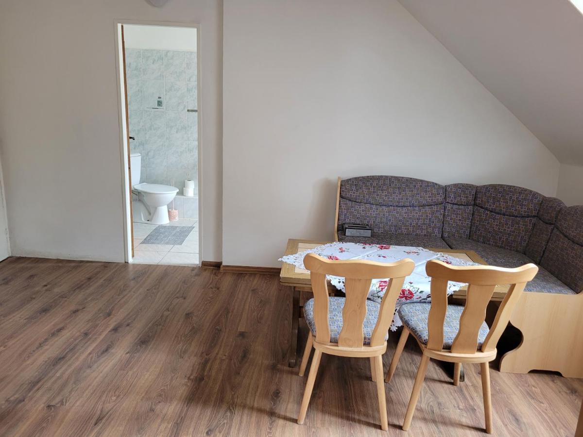 Studentská apartments Karlovy Vary Esterno foto